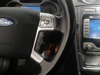 Ford Mondeo Mondeo IV Hatchback 2.0 16V Flexifuel (TBBA(Euro 5)) [107kW]  (03-2009=
/09-2014) picture 15