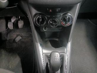 Peugeot 208 208 I (CA/CC/CK/CL) Hatchback 1.2 Vti 12V PureTech 82 (EB2F(HMZ)) [60k=
W]  (03-2012/12-2019) picture 15