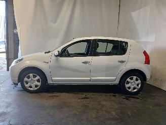 Dacia Sandero Sandero I (BS) Hatchback 1.2 16V (D4F-732(D4F-F7)) [55kW]  (11-2008/12=
-2012) picture 4