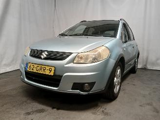 Damaged car Suzuki SX4 SX4 (EY/GY) SUV 1.6 16V VVT Comfort,Exclusive (M16A VVT) [79kW]  (06-2=
006/...) 2008/8