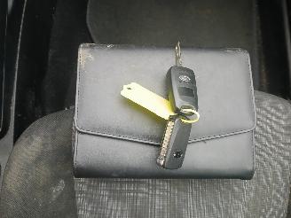 Kia Cee d Cee'd Sporty Wagon (EDF) Combi 1.4 16V (G4FA) [66kW]  (07-2009/12-2012=
) picture 23