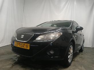 krockskadad bil auto Seat Ibiza Ibiza ST (6J8) Combi 1.2 TDI Ecomotive (CFWA) [55kW]  (04-2010/05-2015=
) 2011/7