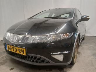 Schadeauto Honda Civic Civic (FK/FN) Hatchback 2.2 i-CTDi 16V (N22A2) [103kW]  (09-2005/01-20=
12) 2006/7