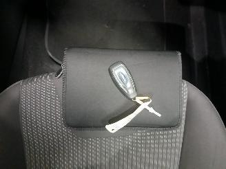 Ford Focus Focus 3 Hatchback 1.0 Ti-VCT EcoBoost 12V 100 (M2DA(Euro 5)) [74kW]  (=
02-2012/05-2018) picture 19