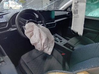 Seat Leon Leon Sportstourer (KLF) Combi 5-drs 1.4 TSI e-HYBRID 204 16V (DGEA) [1=
50kW]  (05-2020/...) picture 5