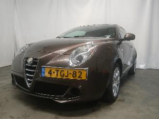 skadebil auto Alfa Romeo MiTo MiTo (955) Hatchback 0.9 TwinAir (199.B.6000) [77kW]  (04-2013/08-2018=
) 2014/1