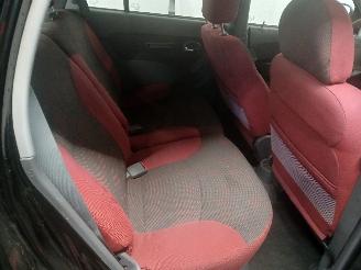 Hyundai Atos Atos Hatchback 1.1 12V (G4HG) [46kW]  (01-1997/12-2008) picture 10