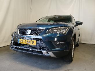 krockskadad bil auto Seat Ateca Ateca (5FPX) SUV 1.0 TSI 12V (CHZJ) [85kW]  (05-2016/...) 2017/11