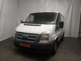 Schadeauto Ford Transit Transit Van 2.2 TDCi 16V (DRFC) [74kW]  (10-2011/08-2014) 2012/1