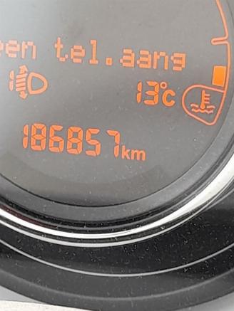 Fiat 500 500 (312) Hatchback 0.9 TwinAir 60 (312.A.6000) [44kW]  (12-2013/...) picture 2