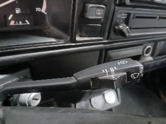 Volkswagen Golf Golf I Cabrio (155) Cabrio 1.8 i (2H) [72kW]  (08-1989/03-1993) picture 15