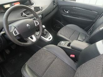 Renault Scenic Grand Scénic III (JZ) MPV 1.6 dCi (R9M-402(R9M-A4)) [96kW]  (04-2011=
/12-2016) picture 12