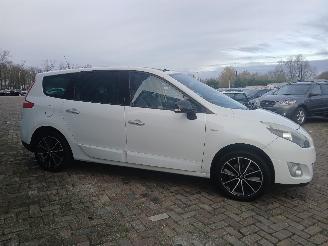 Renault Scenic Grand Scénic III (JZ) MPV 1.6 dCi (R9M-402(R9M-A4)) [96kW]  (04-2011=
/12-2016) picture 7