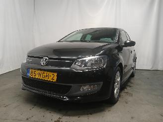 Schadeauto Volkswagen Polo Polo V (6R) Hatchback 1.2 TDI 12V BlueMotion (CFWA(Euro 5)) [55kW]  (1=
0-2009/05-2014) 2010/8