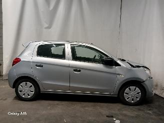 Mitsubishi Space-star Space Star (A0) Hatchback 1.0 12V (3A90(Euro 5)) [52kW]  (05-2012/...)= picture 7