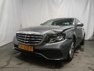 Damaged car Mercedes E-klasse E (W213) Sedan E-200d 2.0 Turbo 16V (OM654.920) [110kW]  (07-2016/06-2=
020) 2018/5