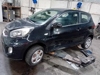 Auto da rottamare Kia Picanto Picanto (TA) Hatchback 1.0 12V (G3LA) [51kW]  (05-2011/06-2017) 2012/8