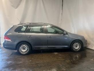 Volkswagen Golf Golf VI Variant (AJ5/1KA) Combi 1.6 (BSE) [75kW]  (07-2009/07-2013) picture 7