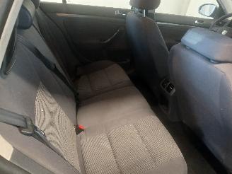 Volkswagen Golf Golf VI Variant (AJ5/1KA) Combi 1.6 (BSE) [75kW]  (07-2009/07-2013) picture 10