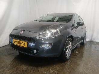 Schadeauto Fiat Punto Punto III (199) Hatchback 0.9 TwinAir (312.A.2000) [63kW]  (03-2012/..=
=2E) 2013/6