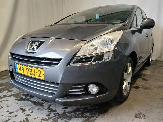 krockskadad bil auto Peugeot 5008 5008 I (0A/0E) MPV 1.6 VTI 16V (EP6C(5FS)) [88kW]  (09-2009/03-2017) 2011/1