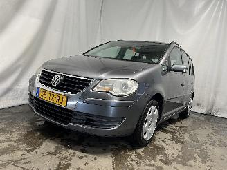 krockskadad bil auto Volkswagen Touran Touran (1T1/T2) MPV 1.4 16V TSI 140 (BMY) [103kW]  (02-2006/05-2010) 2007/4
