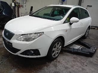  Seat Ibiza Ibiza ST (6J8) Combi 1.2 TDI Ecomotive (CFWA) [55kW]  (04-2010/05-2015=
) 2011/5