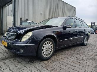 Mercedes E-klasse E Combi (S211) Combi 1.8 E-200 K 16V (M271.941) [120kW]  (03-2003/07-2=
009) picture 3