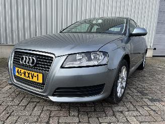 Avarii autoturisme Audi A3 A3 (8P1) Hatchback 3-drs 1.6 TDI 16V (CAYC) [77kW]  (05-2009/08-2012) 2010/3