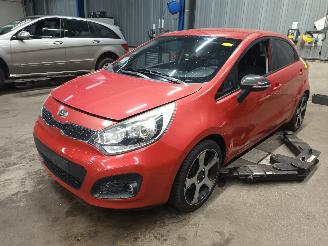 demontáž osobní automobily Kia Rio Rio III (UB) Hatchback 1.2 CVVT 16V (G4LA5) [63kW]  (09-2011/12-2017) 2012/1