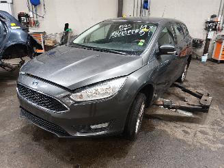 Vrakbiler auto Ford Focus Focus 3 Wagon Combi 1.0 Ti-VCT EcoBoost 12V 125 (M1DD) [92kW]  (02-201=
2/05-2018) 2016/8