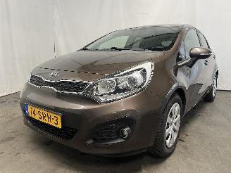 skadebil auto Kia Rio Rio III (UB) Hatchback 1.2 CVVT 16V (G4LA5) [63kW]  (09-2011/12-2017) 2011/11