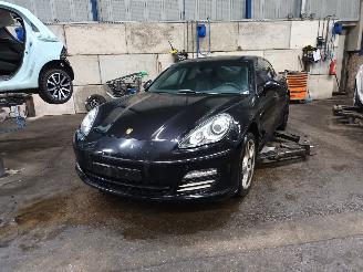 demontáž osobní automobily Porsche Panamera Panamera (970) Liftback 3.6 V6 24V PDK 4 (M46.40) [220kW]  (05-2010/07=
-2013) 2010/5