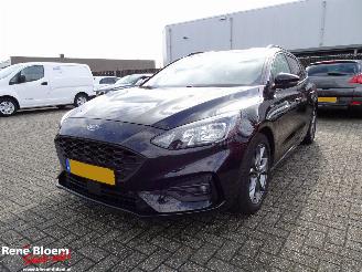 Unfallwagen Ford Focus 1.0 EcoBoost ST-Line Business 125pk 2020/4