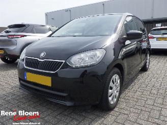 Damaged car Skoda Citigo 1.0 Greentech Ambition 5-drs Airco 2017/8