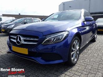 Damaged car Mercedes C-klasse Estate 350e LeaseEdition 211pk 2015/9