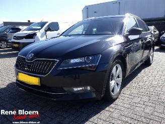Avarii autoturisme Skoda Superb Combi 1.6 TDI Greenline Business 120pk 2018/1