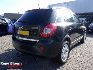 Damaged car Opel Antara 2.4 16V Tempation AWD 140pk 2009/2