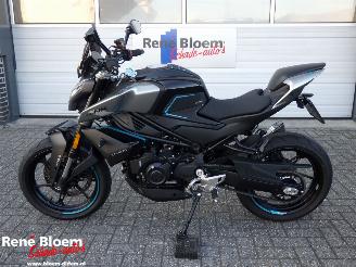 skadebil motor CFMoto  450 NK 2025/3