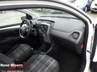 Peugeot 108 1.0 e-VTI Active 5drs Airco picture 10