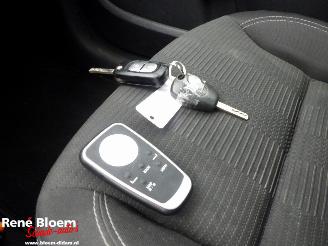 Renault Clio 1.2 Collection 75pk Airco picture 19