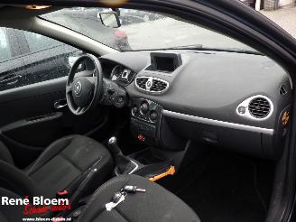 Renault Clio 1.2 Collection 75pk Airco picture 7