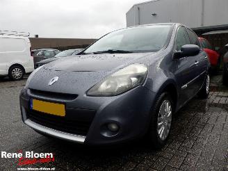 škoda osobní automobily Renault Clio 1.2 Collection 75pk Airco 2012/1