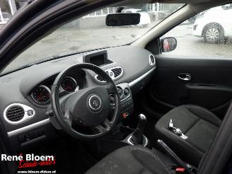 Renault Clio 1.2 Collection 75pk Airco picture 14