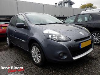 Renault Clio 1.2 Collection 75pk Airco picture 5