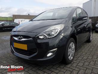 Damaged car Hyundai Ix20 1.4i i-Motion 90pk 2012/6