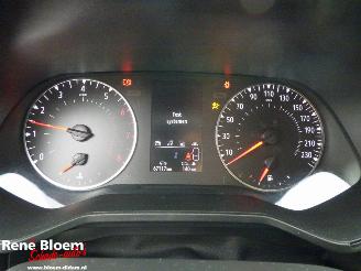 Renault Clio 1.0 TCE 90 Equilibre 91pk picture 18