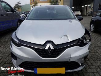 Renault Clio 1.0 TCE 90 Equilibre 91pk picture 3