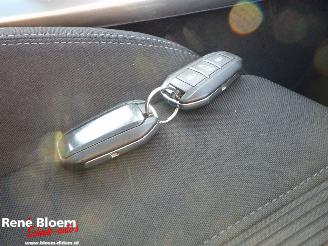 Peugeot 308 1.6 THP Première 5drs Navi picture 12