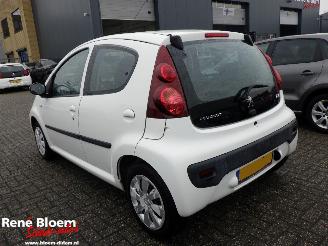 Peugeot 107 1.0 Active Airco picture 2